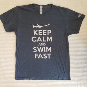 Duck Co Unisex "Keep Calm & Swim Fast" AMI Graphic T-Shirt Navy/ Grey Unisex YS
